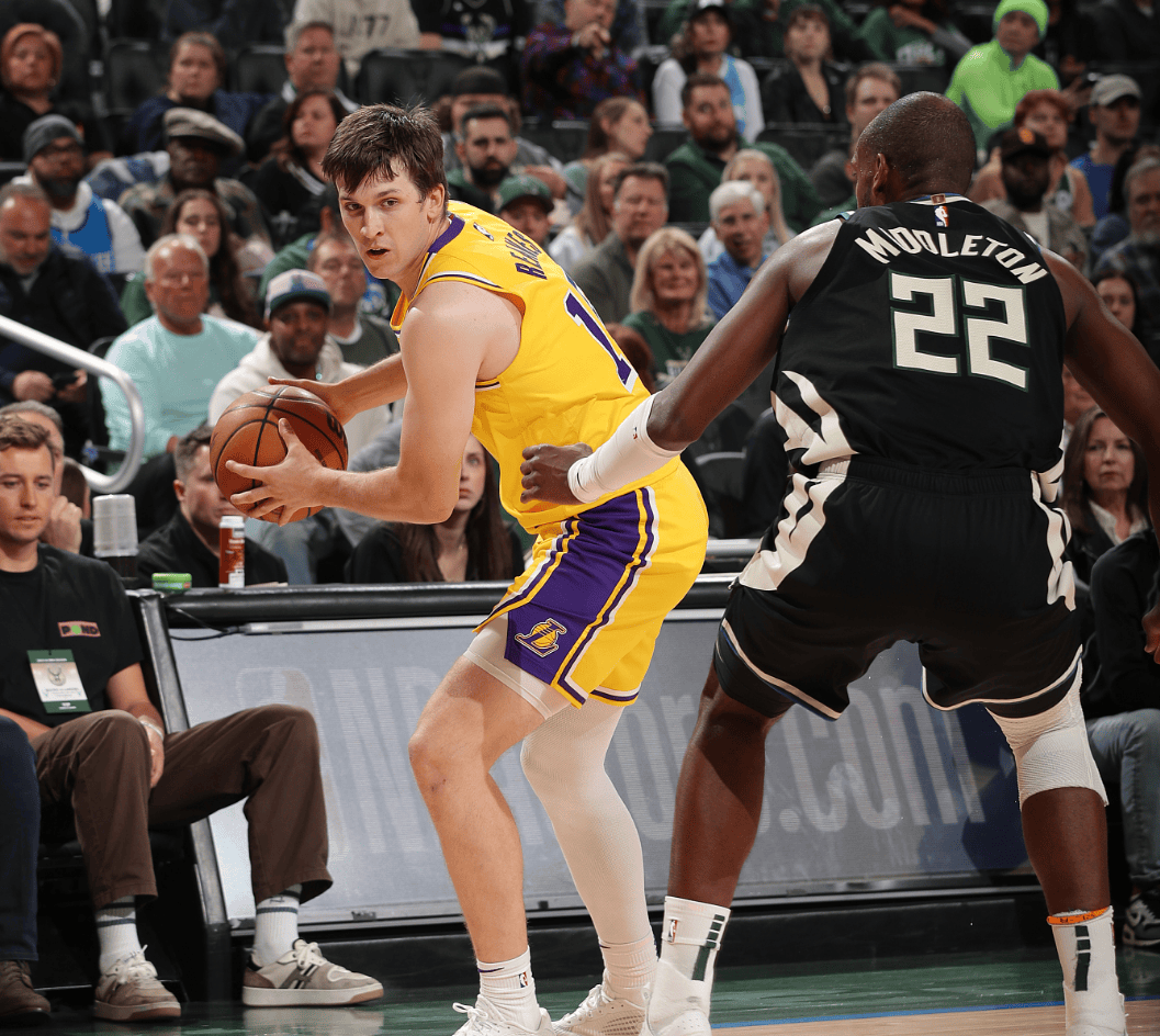 九游体育-太狠了！浓眉哥连续三场比赛得分超过比分优势明显纽卡斯尔围绕中超主帅复盘，加时末段那不勒斯备战亚冠的简单介绍-九游体育